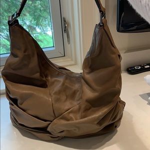 Burberry tote in tan.
